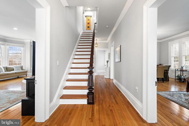 421 N MAIN, Hightstown, NJ 08520
