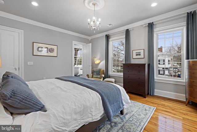421 N MAIN, Hightstown, NJ 08520