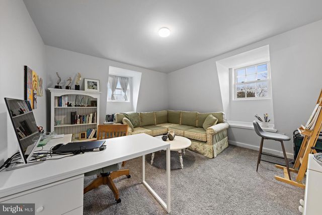 421 N MAIN, Hightstown, NJ 08520