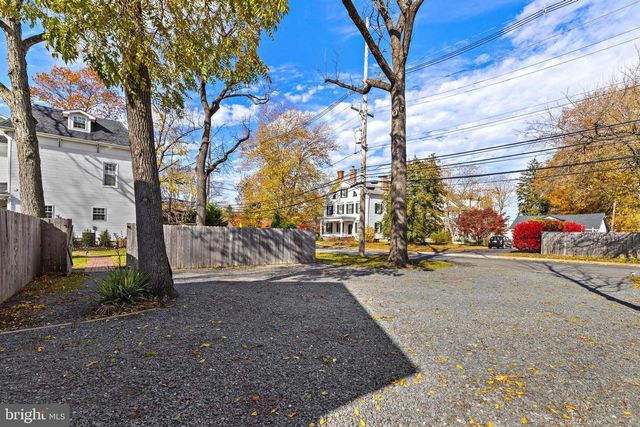 421 N MAIN, Hightstown, NJ 08520