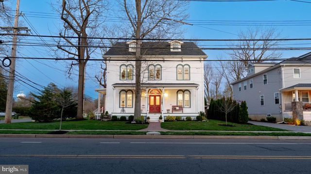 421 N MAIN, Hightstown, NJ 08520