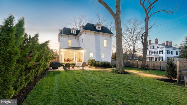 421 N MAIN, Hightstown, NJ 08520