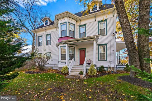 421 N MAIN, Hightstown, NJ 08520