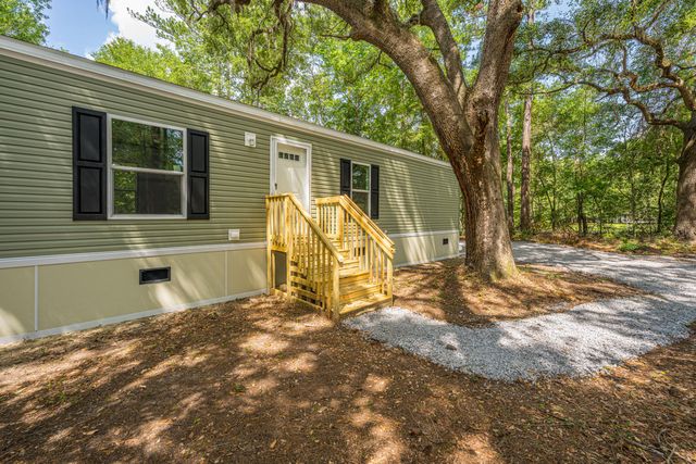 419 Old Bell Road, Saint George, SC 29477