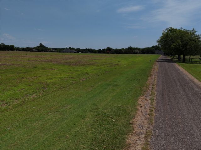 28500 W Kaufman, Cooper, TX 75432