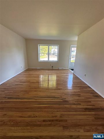 46 Arch Street, Butler Borough, NJ 07405