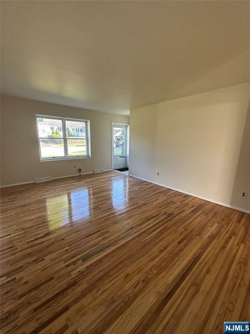 46 Arch Street, Butler Borough, NJ 07405