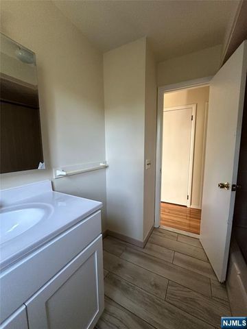 46 Arch Street, Butler Borough, NJ 07405
