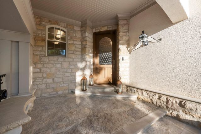 3450 River Rhone Lane, Columbus, OH 43221
