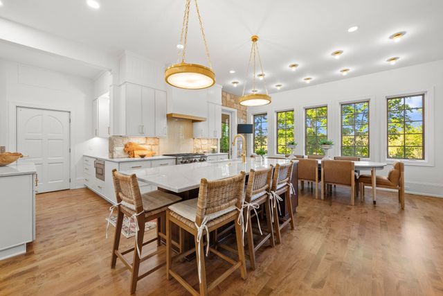 3450 River Rhone Lane, Columbus, OH 43221