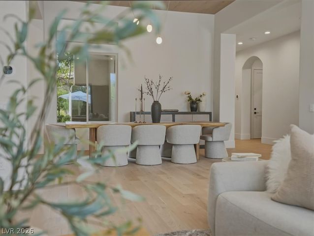 3 Isleworth Drive, Henderson, NV 89052