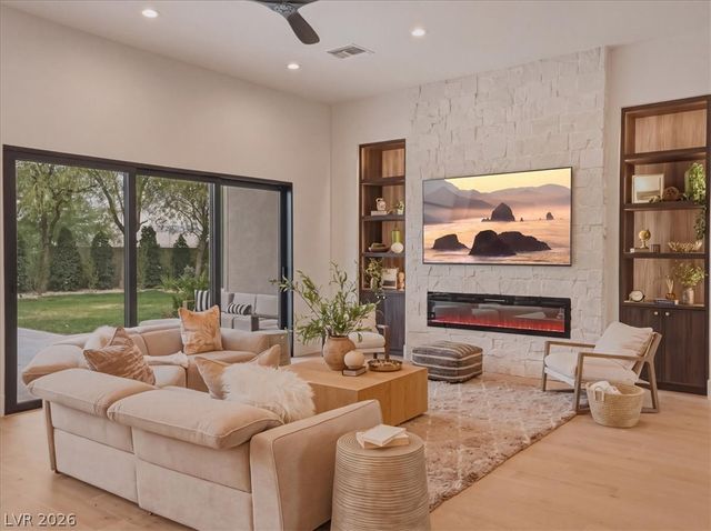 3 Isleworth Drive, Henderson, NV 89052