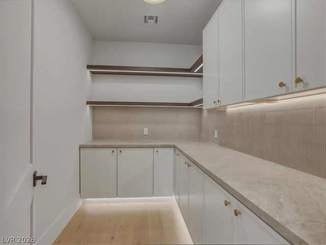 3 Isleworth Drive, Henderson, NV 89052