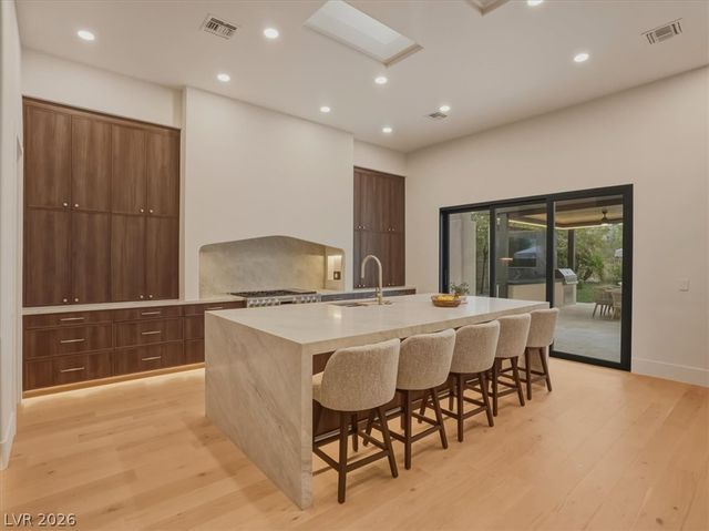 3 Isleworth Drive, Henderson, NV 89052