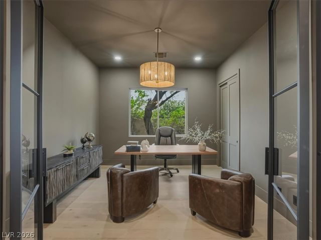 3 Isleworth Drive, Henderson, NV 89052