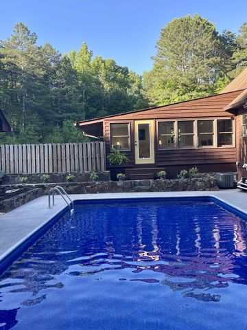 446 Jamestown Road, Menlo, GA 30731