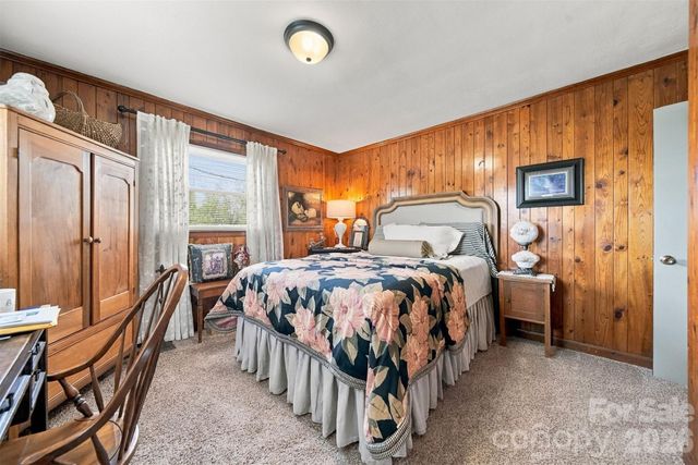 4286 Hall Dairy Road, Claremont, NC 28610