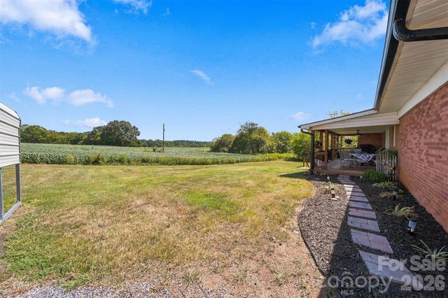 4286 Hall Dairy Road, Claremont, NC 28610