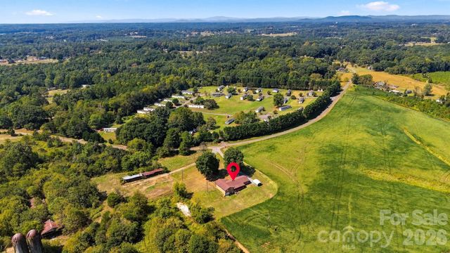 4286 Hall Dairy Road, Claremont, NC 28610
