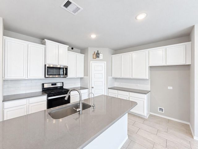 17758 White Lightning Way, Spring, TX 77379