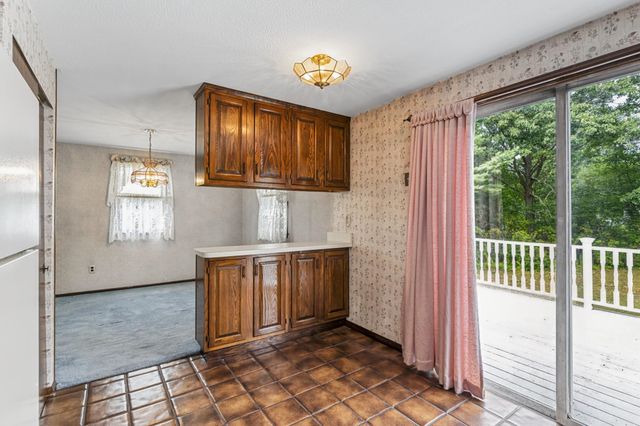 33 Nolte Road, Billerica, MA 01821