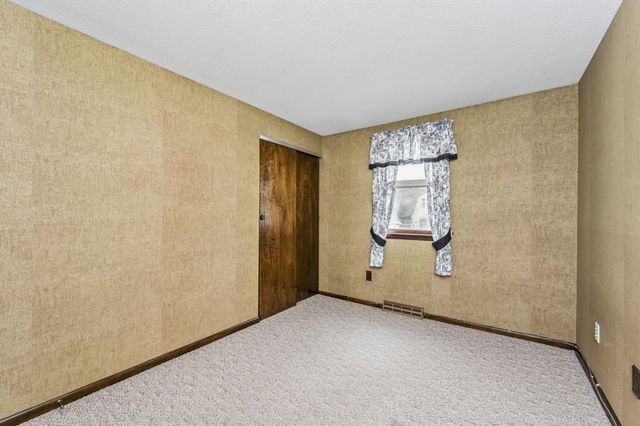 33 Nolte Road, Billerica, MA 01821