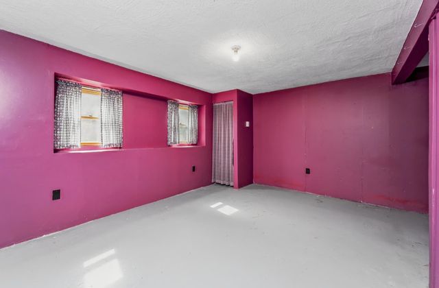 33 Nolte Road, Billerica, MA 01821
