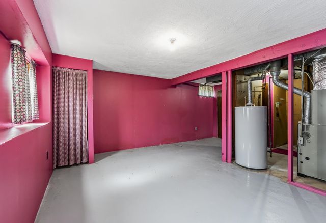 33 Nolte Road, Billerica, MA 01821