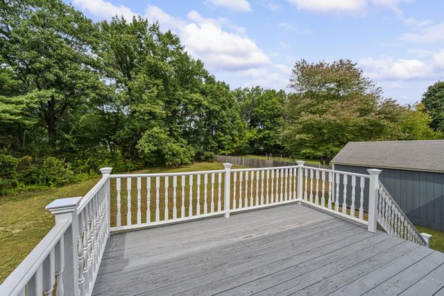 33 Nolte Road, Billerica, MA 01821