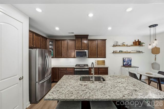 7116 Toxaway Lane, Charlotte, NC 28269
