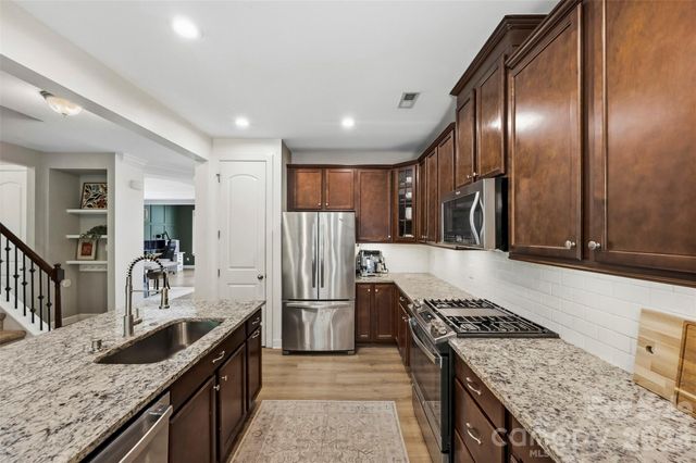 7116 Toxaway Lane, Charlotte, NC 28269