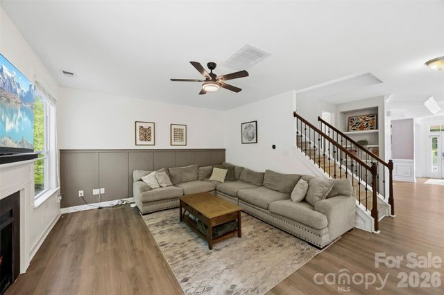 7116 Toxaway Lane, Charlotte, NC 28269