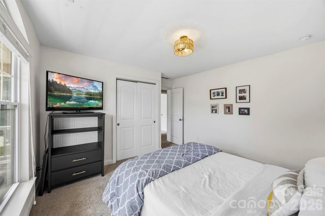 7116 Toxaway Lane, Charlotte, NC 28269