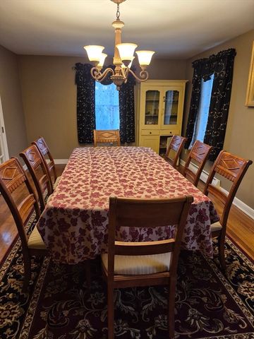 757 South St, Southbridge, MA 01550