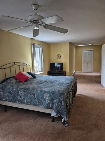 757 South St, Southbridge, MA 01550