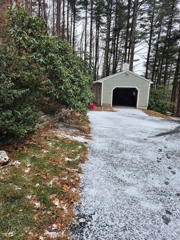 757 South St, Southbridge, MA 01550