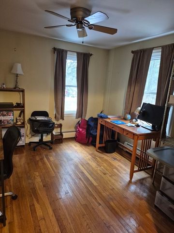 757 South St, Southbridge, MA 01550