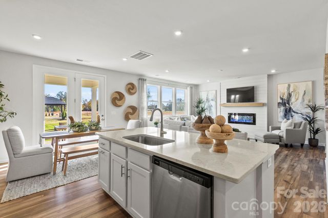 220 Bezelle Avenue, York, SC 29745