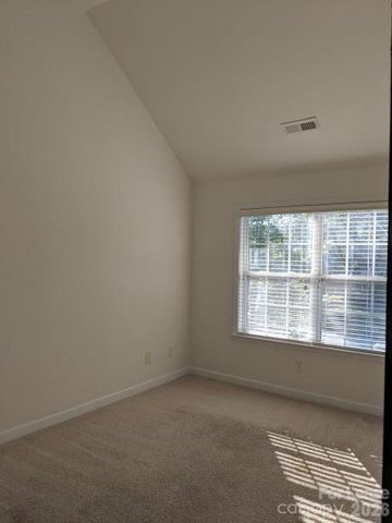 10832 Clark Street, Davidson, NC 28036