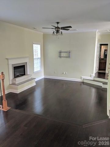 10832 Clark Street, Davidson, NC 28036