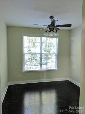 10832 Clark Street, Davidson, NC 28036