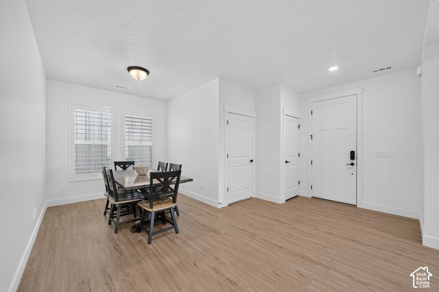 11498 S KITTY HAWK RD, South Jordan, UT 84009