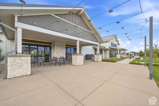 11498 S KITTY HAWK RD, South Jordan, UT 84009
