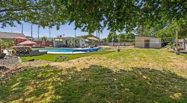 1409 Payne Ave, Modesto, CA 95351