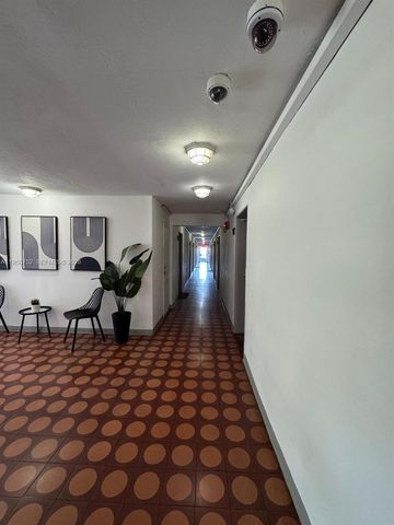 7801 NE 4th Ct 516, Miami, FL 33138