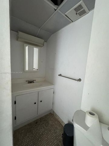 7801 NE 4th Ct 516, Miami, FL 33138