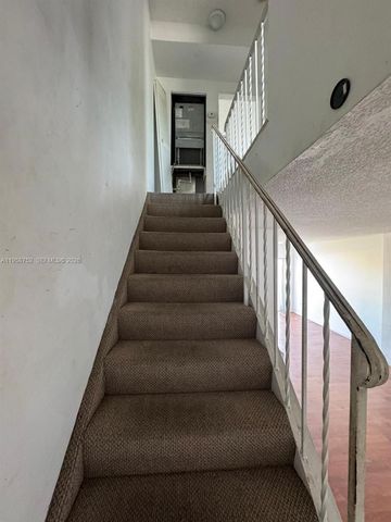 7801 NE 4th Ct 516, Miami, FL 33138