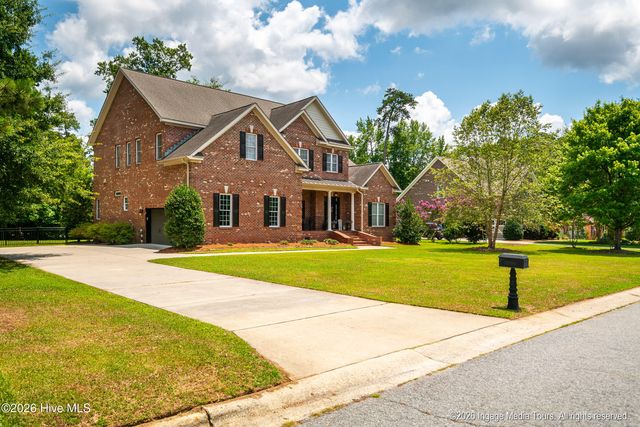 2105 Bloomsbury Road, Greenville, NC 27858
