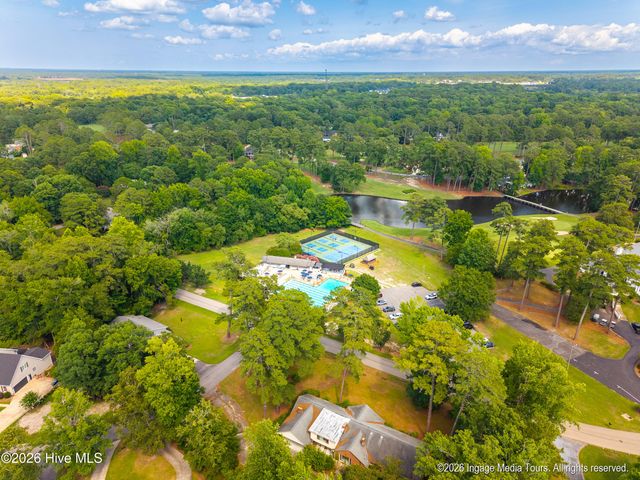 2105 Bloomsbury Road, Greenville, NC 27858