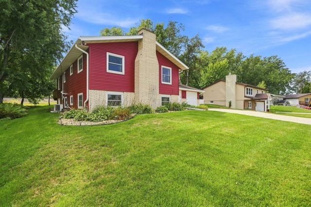 308 3rd Street NE, Byron, MN 55920